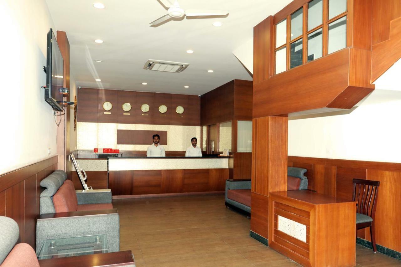 Traders Hotel - Kankanady, Mangalore Extérieur photo